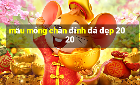 mẫu móng chân đính đá đẹp 2020