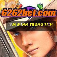 Đắm mình trong tiền