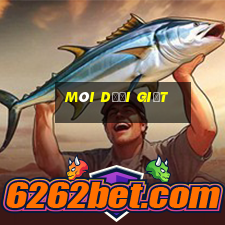 môi dưới giật